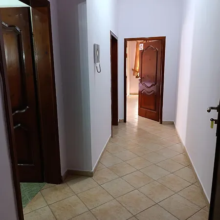 Hotel Mjeshtri