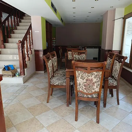 Mjeshtri Hotel Shëngjin